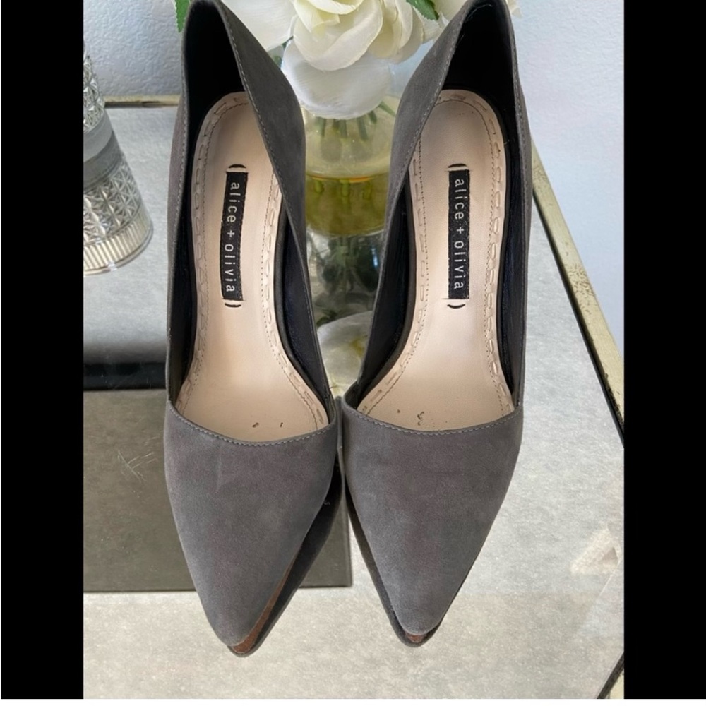 Alice and OLIVA high heels